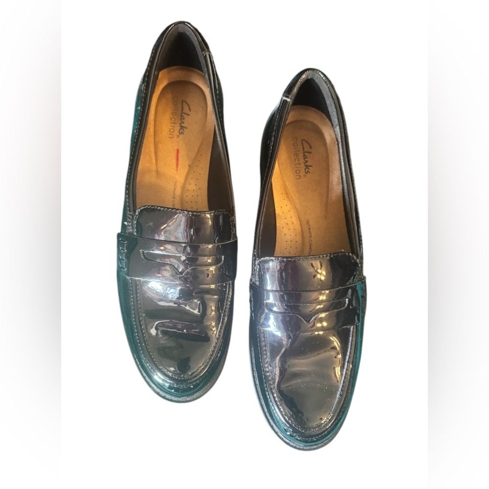 Clarks Women's Westlynn Ayla Round-Toe Penny Loafers - Picture 10 of 10